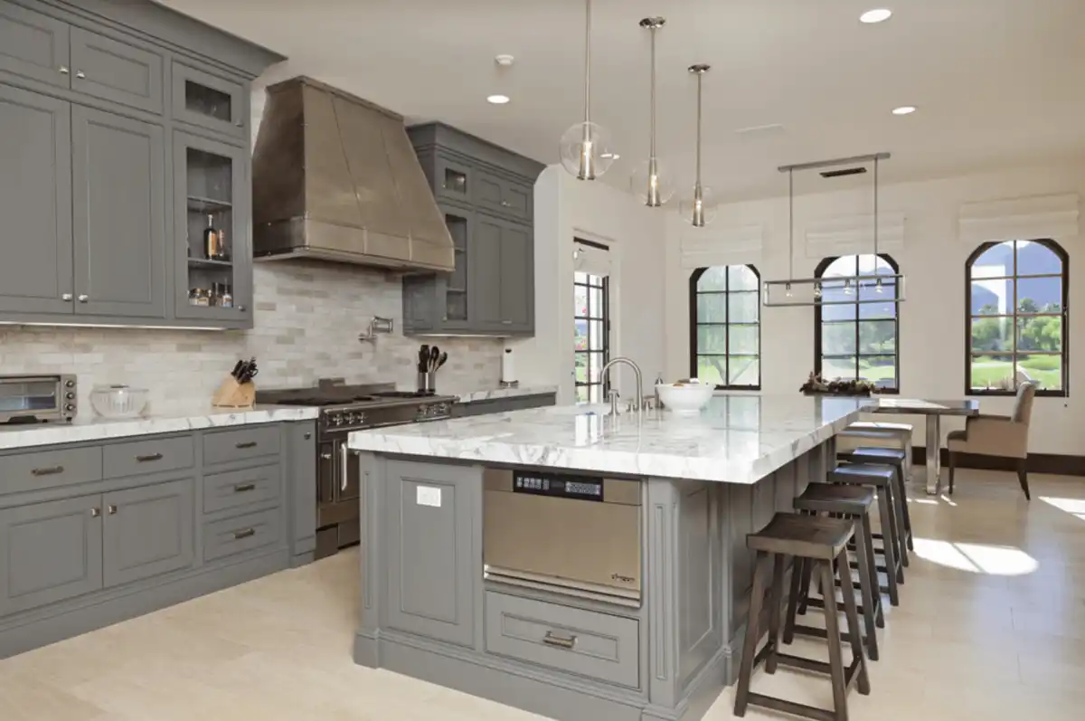 Travertine stone tile backsplash