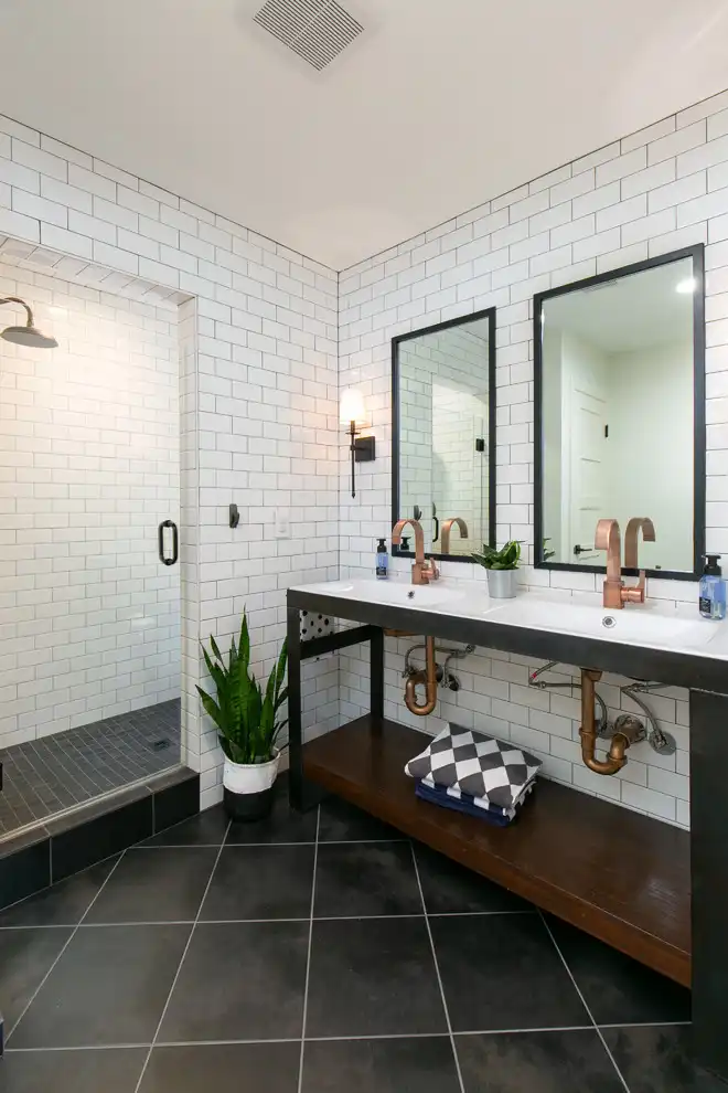 15 Practical Walk-In Shower Ideas for Small Bathrooms