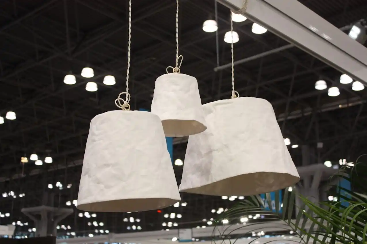 Uashmama light fixtures hanging