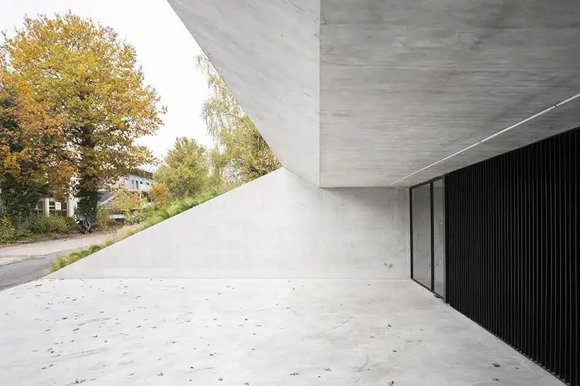 Underground parking An apartment building by FHV
