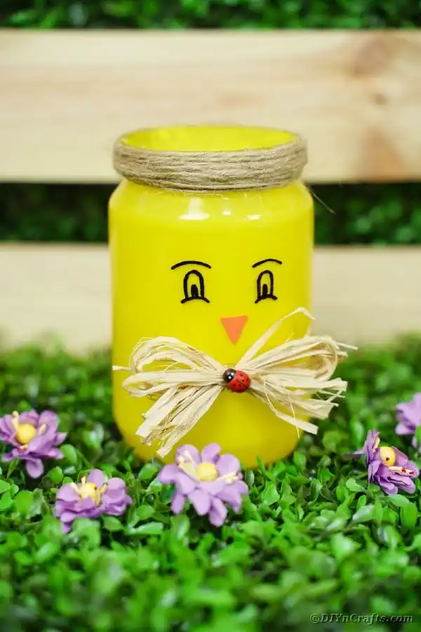 Mason Jar Chicken Vase for Spring