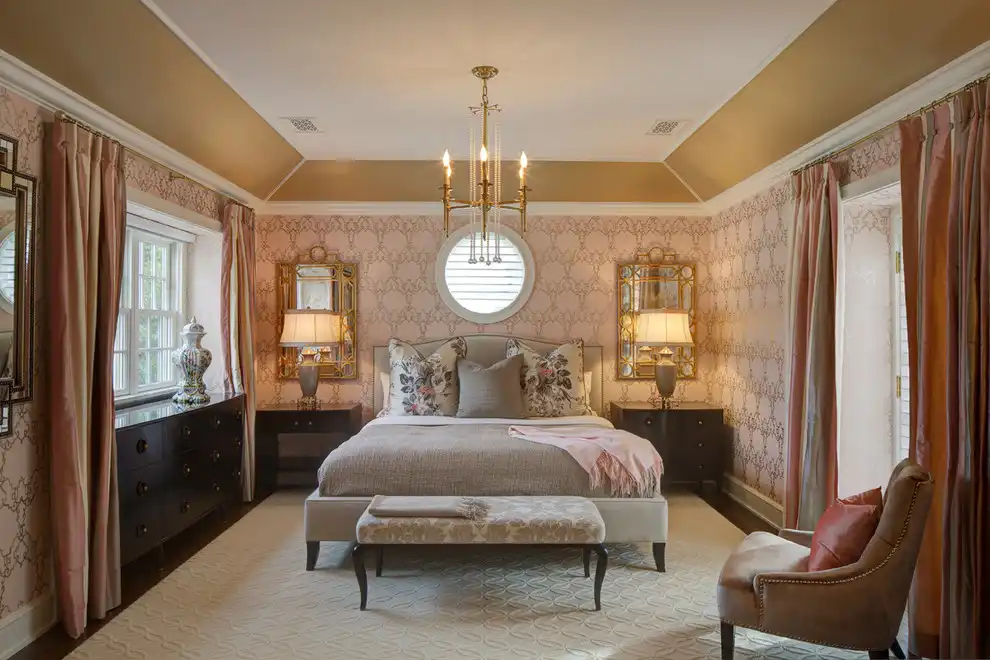 Use Slatted Blinds for a Traditional Look