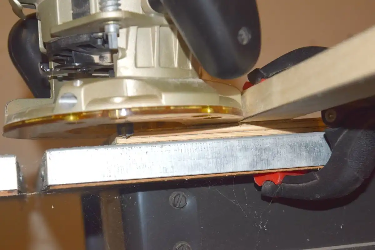 Using router on wood