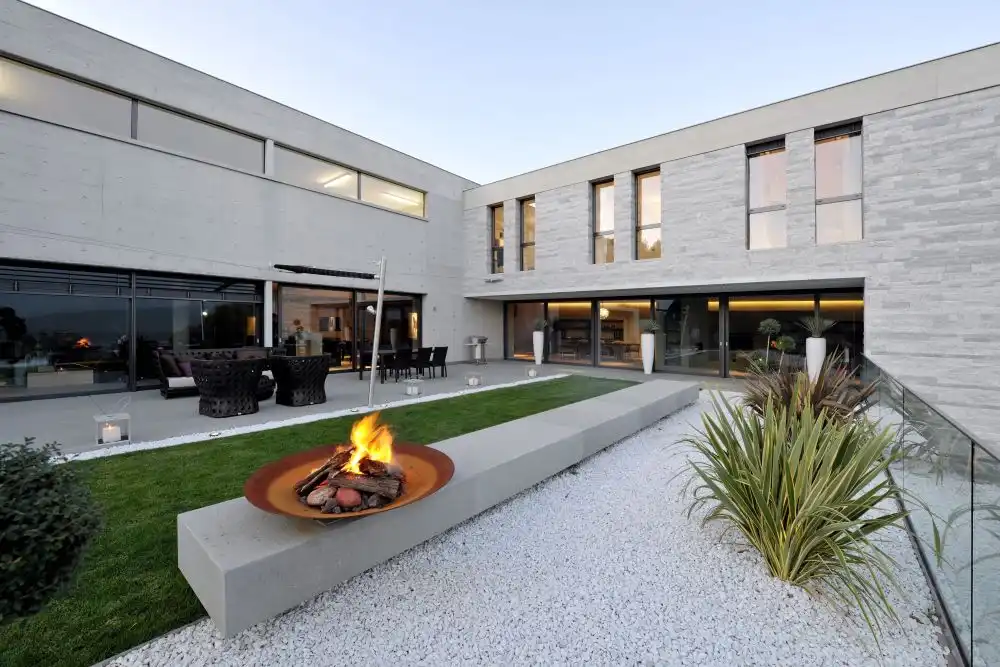 Villa Lugano outdoor fire pit