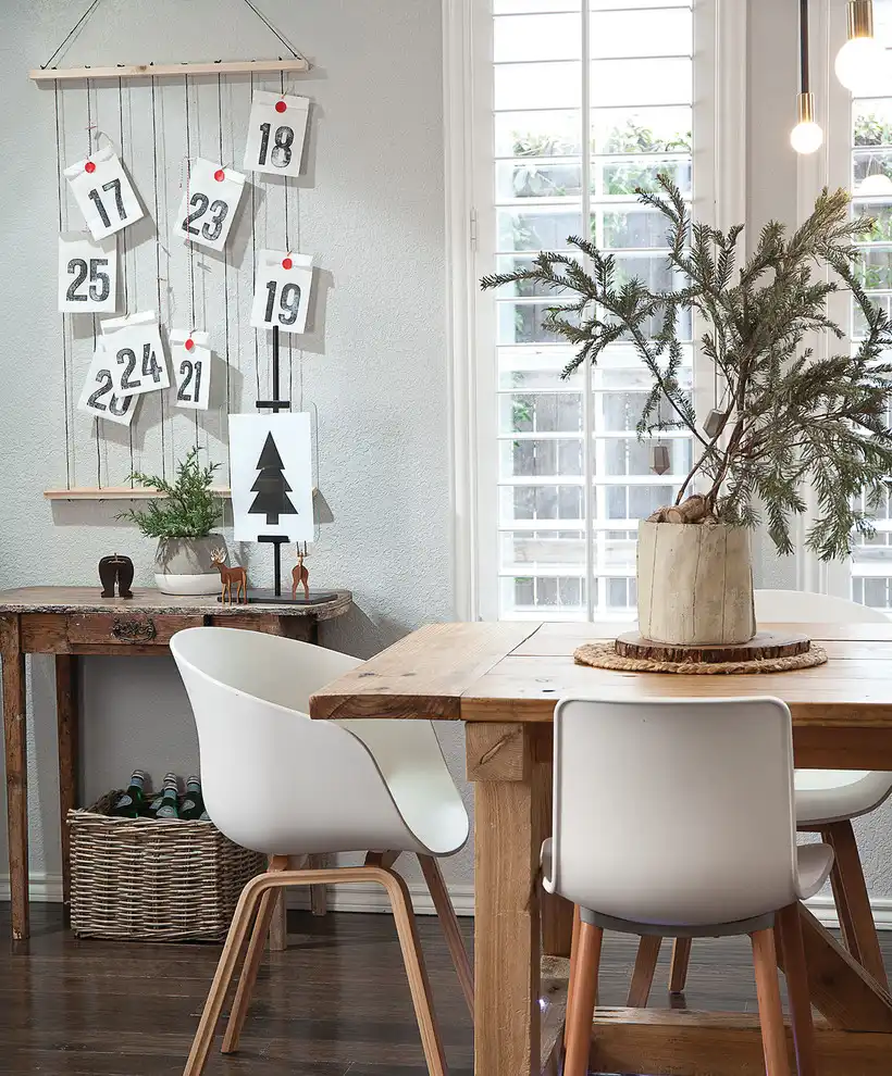 Vintage and Antique Decor
