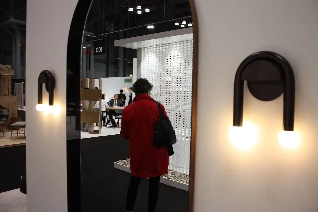 Wall Bower’s C Sconce