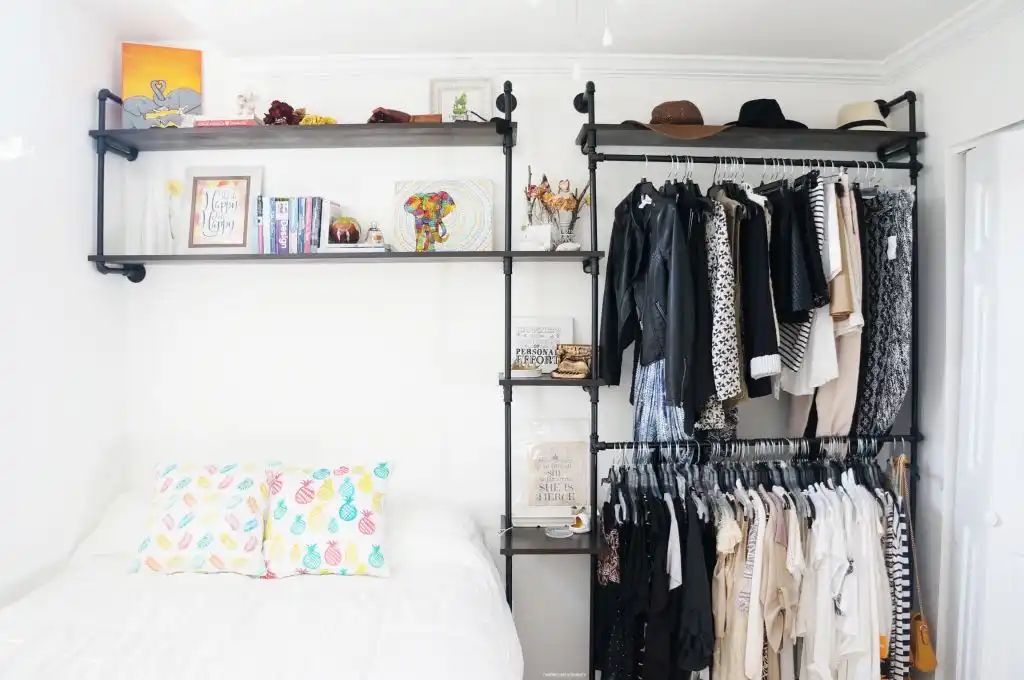 Wall industrial pipe shelves