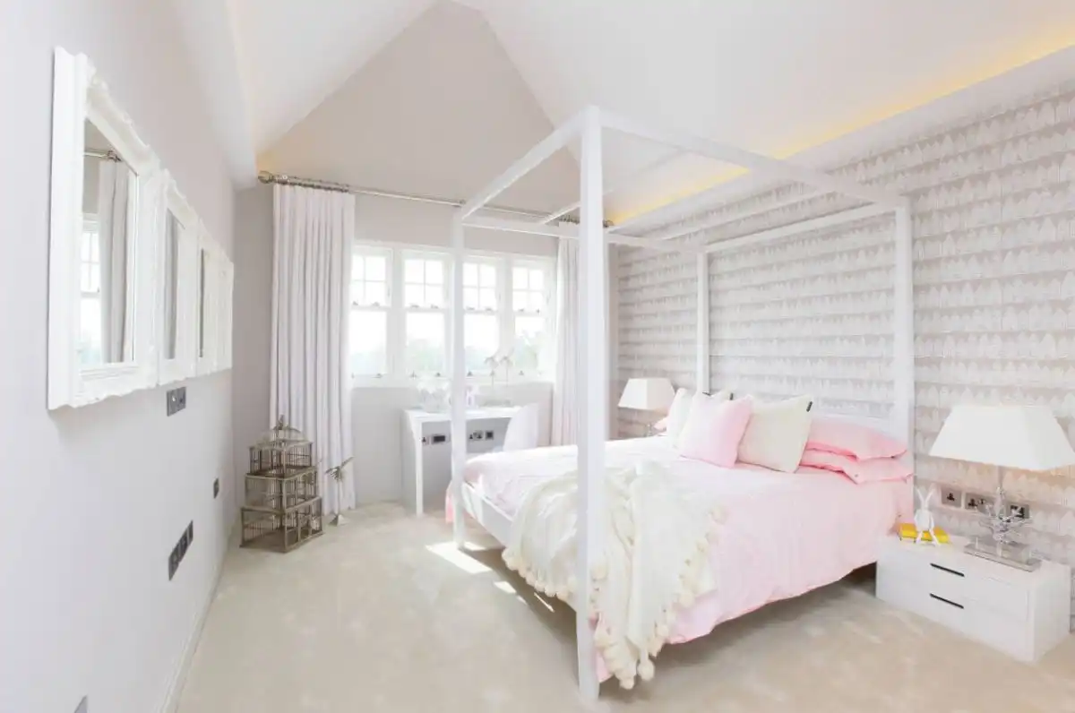White Monochrome Bedroom Curtains