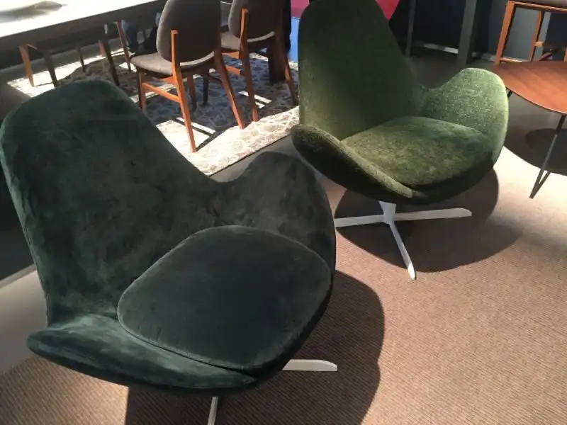 White base armchair design