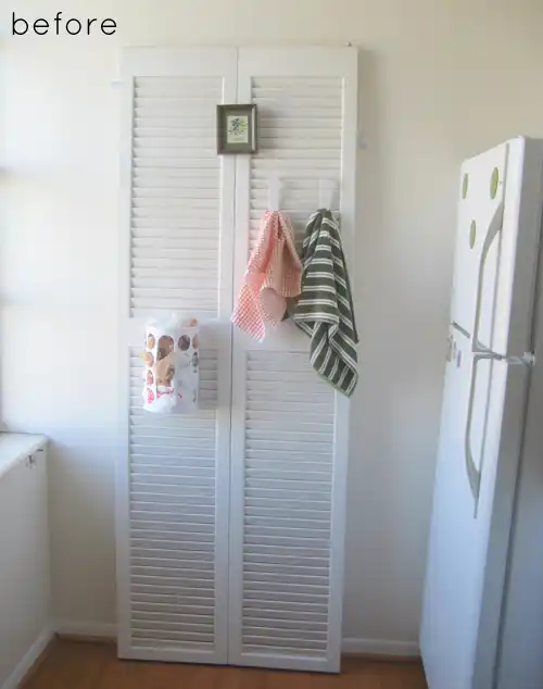 Window Shutter Hanging Storage