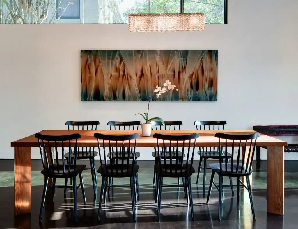 The basic style of the chair can add color while not overwhelming a dining room. It also mixes well.