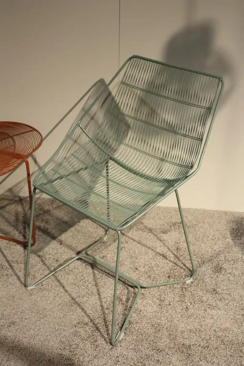 Wire chair for outdoor with hairpin legs
