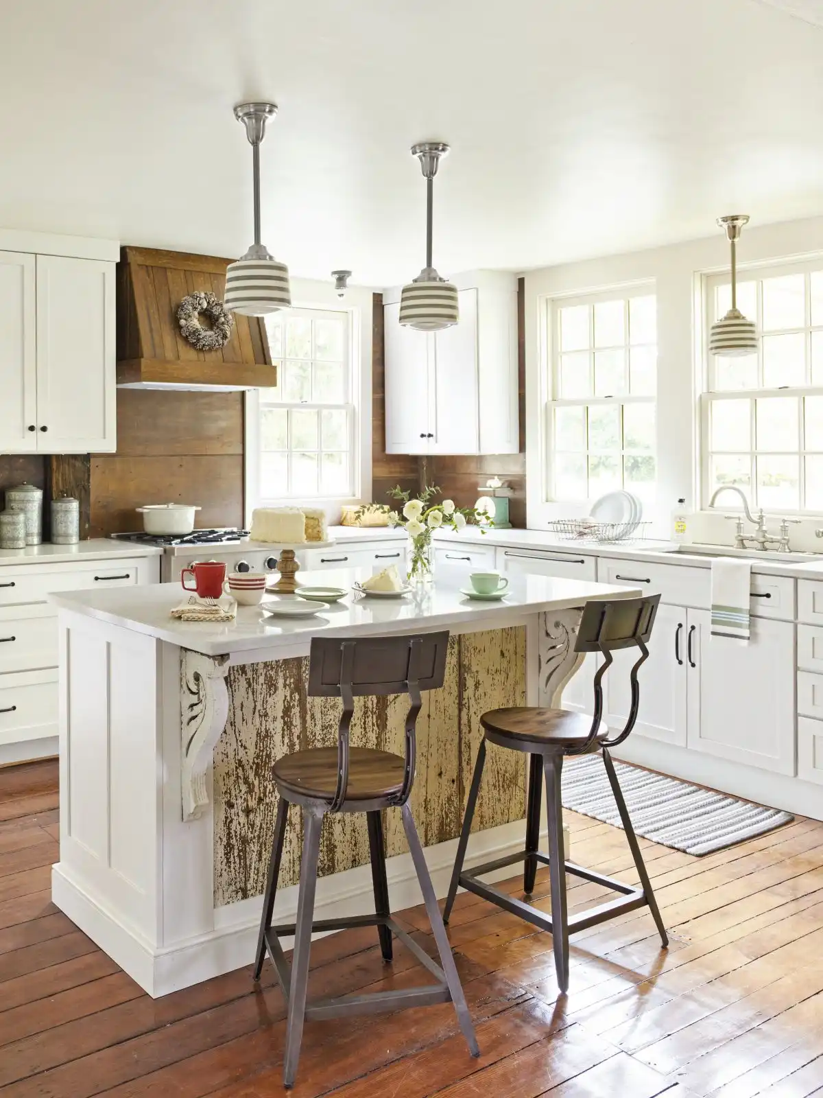 Wood Backsplash for an Earthy Feel