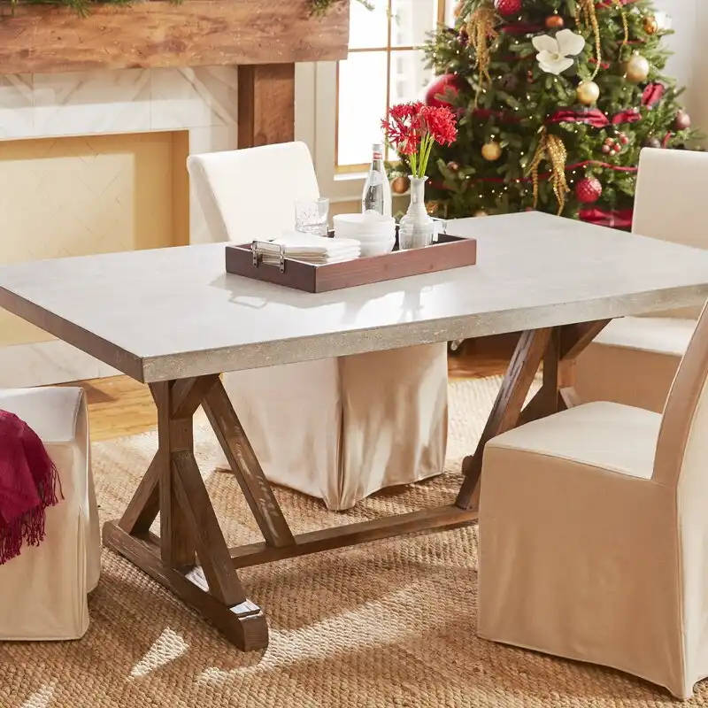 Wydmire Dining Table