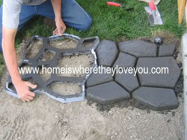 Yarn concrete stamp