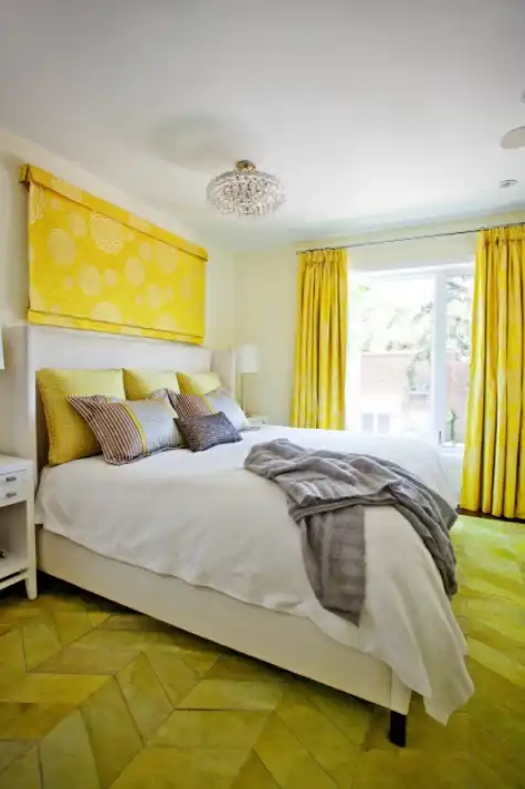 Yellow bedroom decor