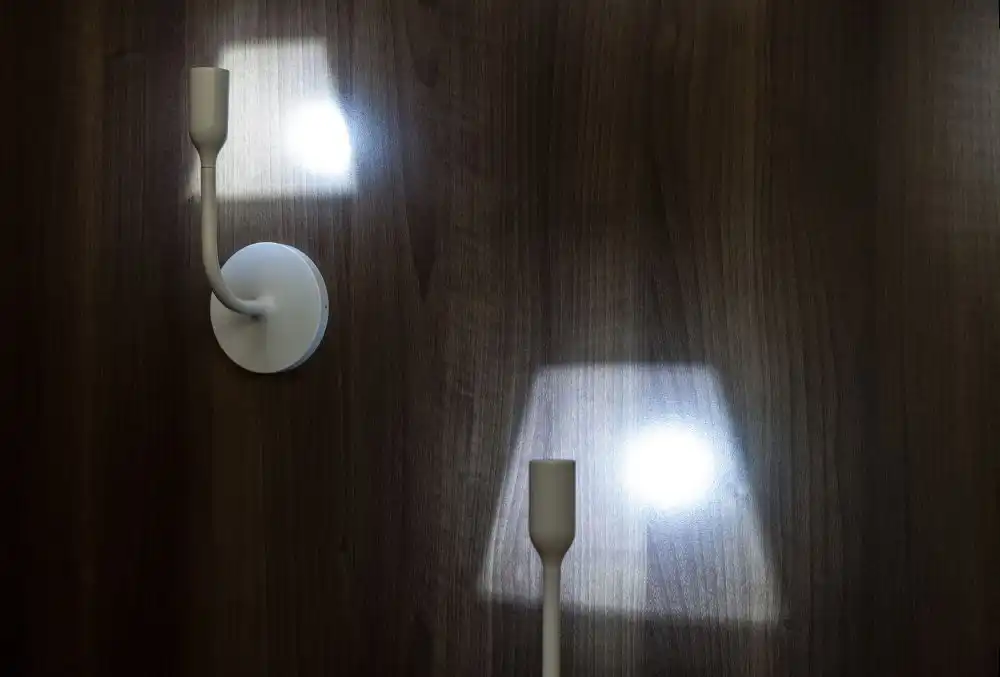 YoyWall Lamp