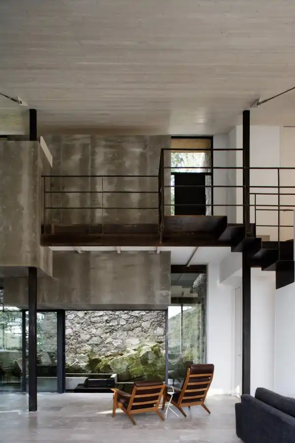 Abandoned barn home design4