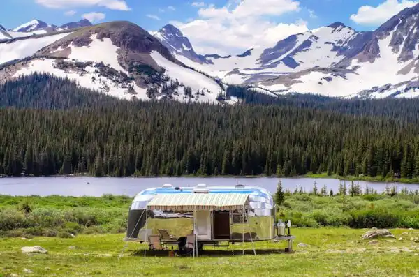 Airstream in mint condition travels2