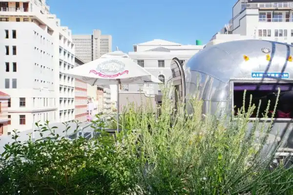 airstream-trailer-park-rooftop-pop-up3