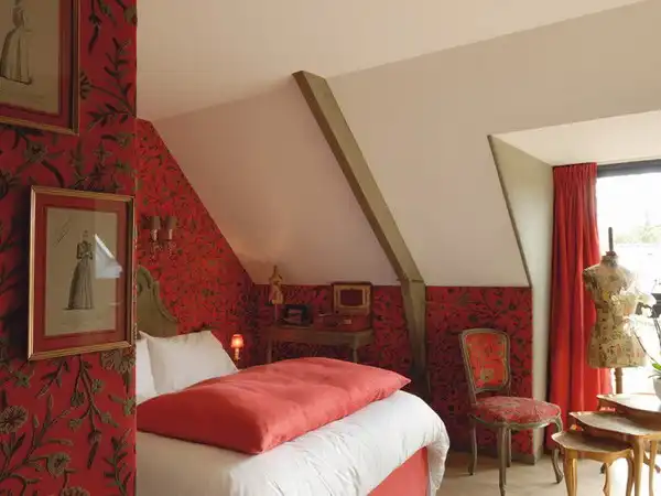 Attic bedroom ideas25
