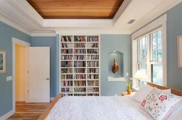 Bedroom books storage