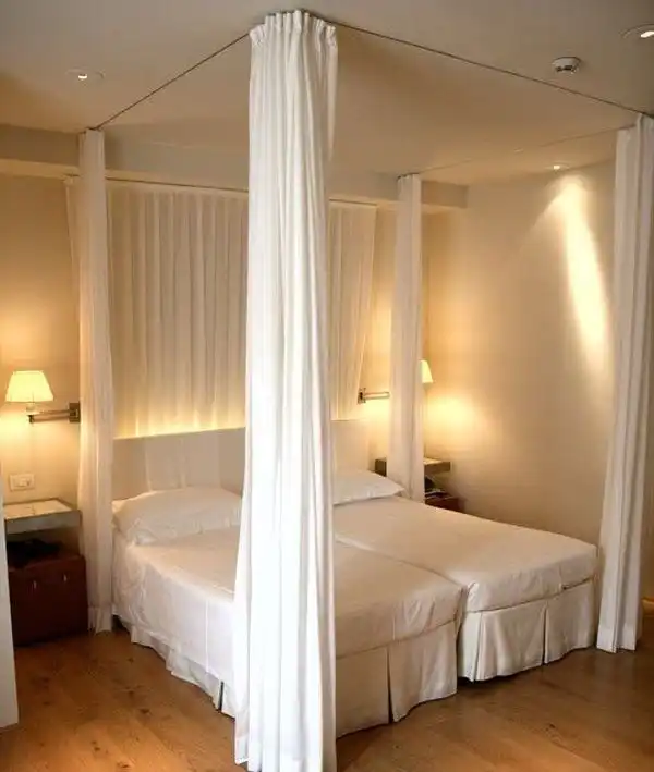 Bedroom canopy bed curtains