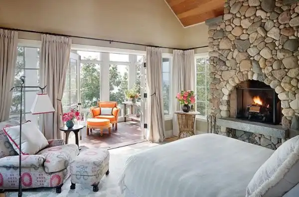 Bedroom master