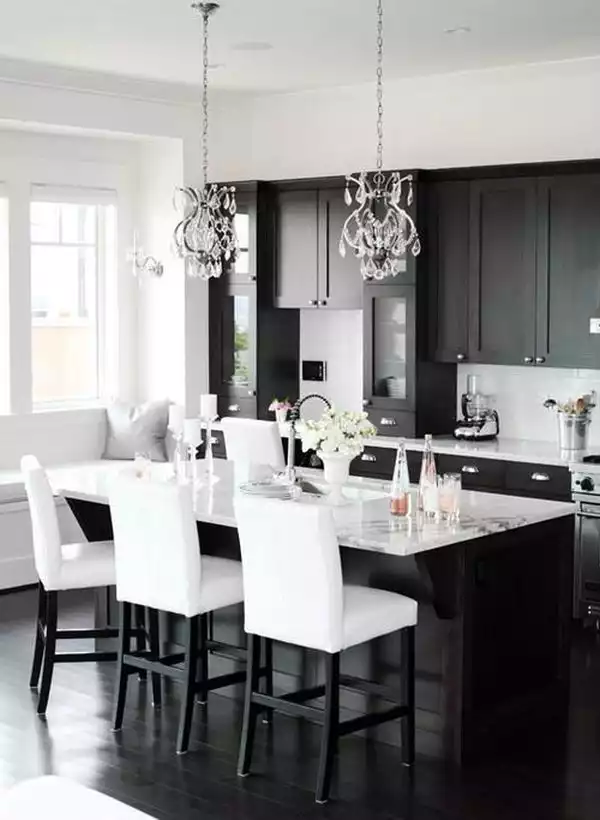 Black and white kitchen