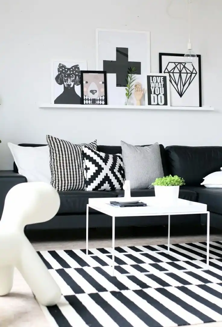 18 Best Colors That Go with Black or White