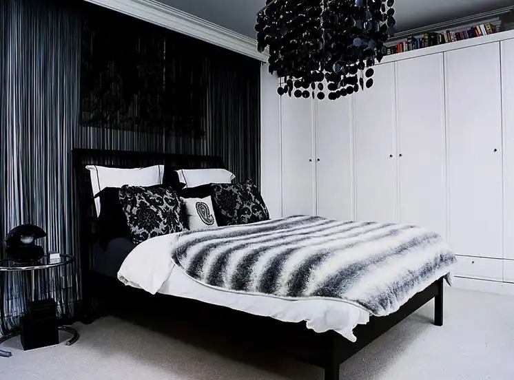Add Eye-Catching Accents To A Minimalist Space