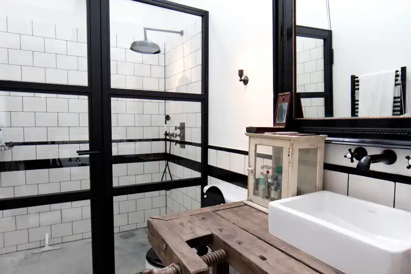 Bricks amsterdarm garage loft shower