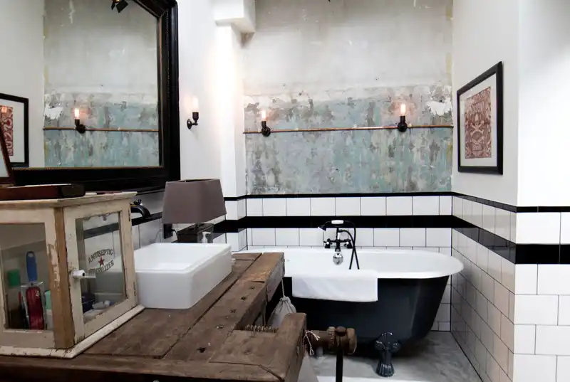 Bricks amsterdarm garage loft vintage industrial bathroom