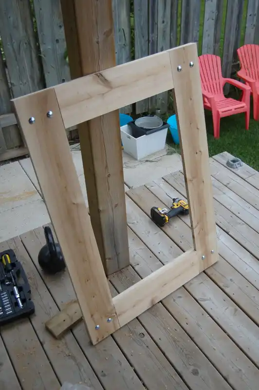 building-a-rustic-mirror