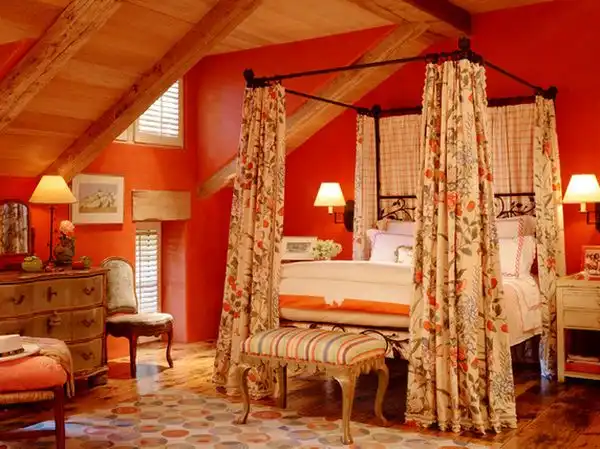 Canopy bed red walls