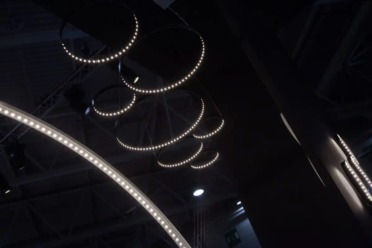 circle chandeliers2