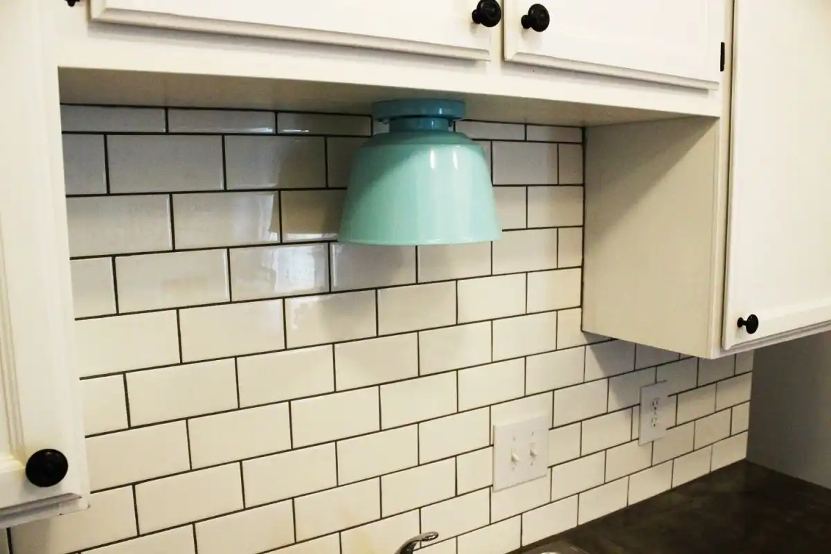 classic subway backsplash