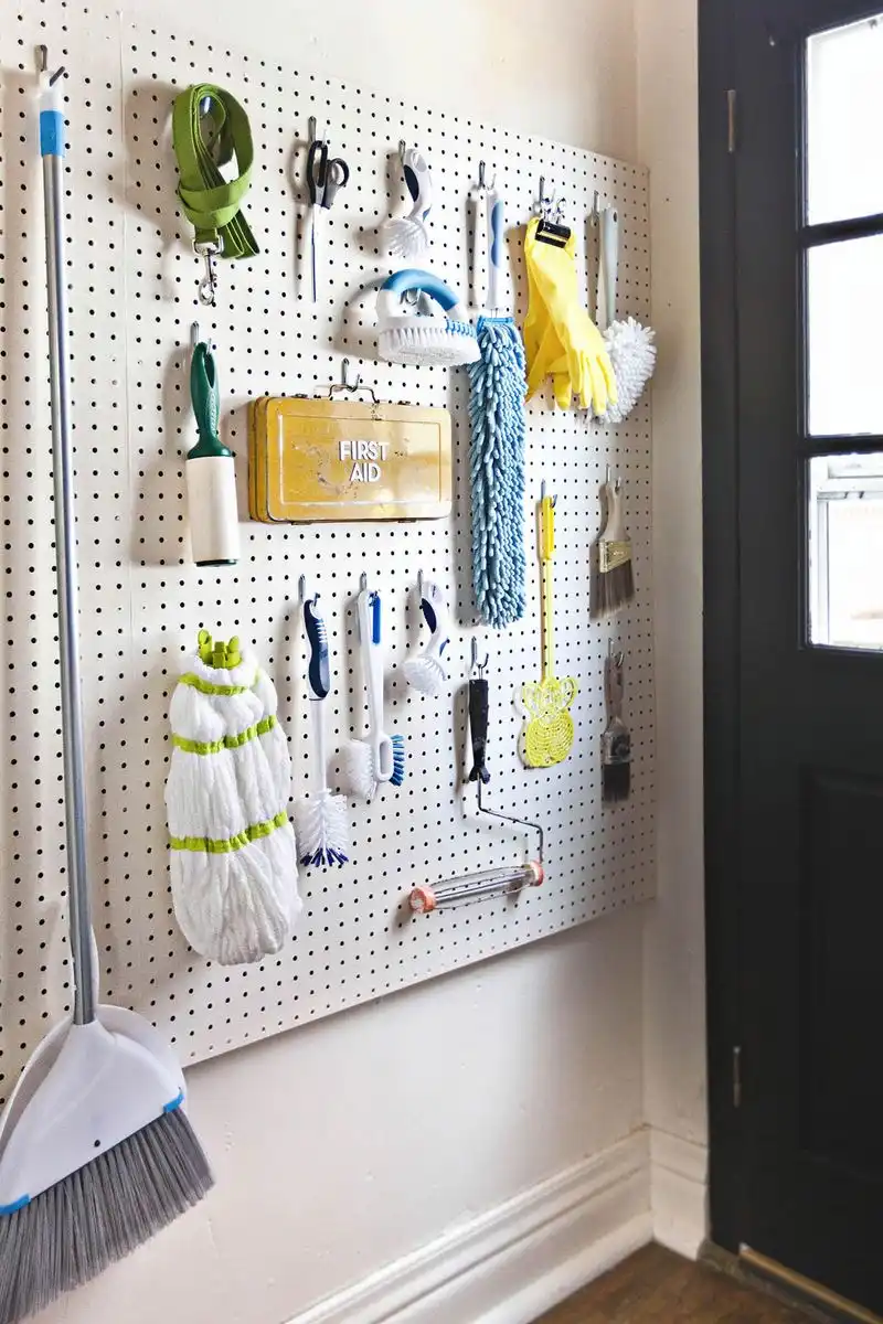 cleaning-tools-pegboard