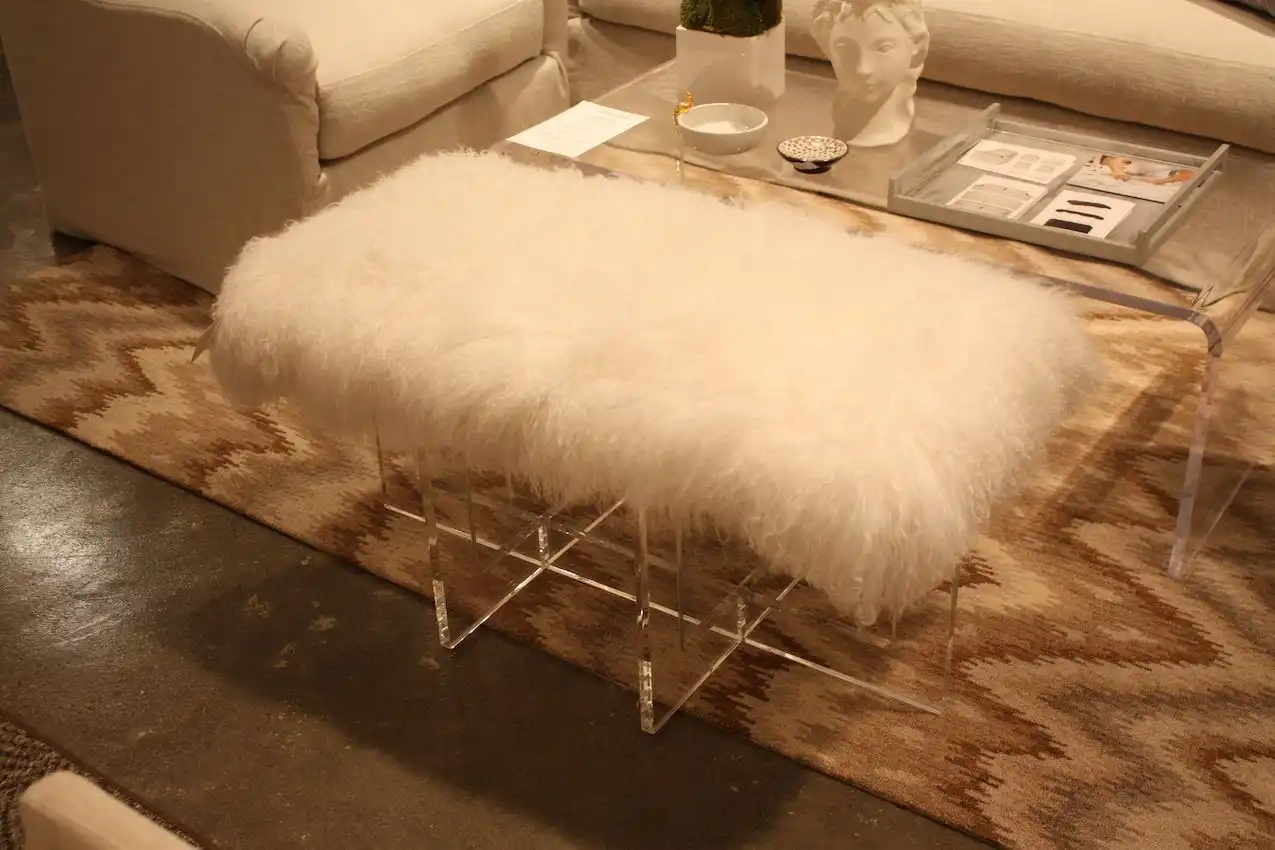 codaurs lucite fur bench