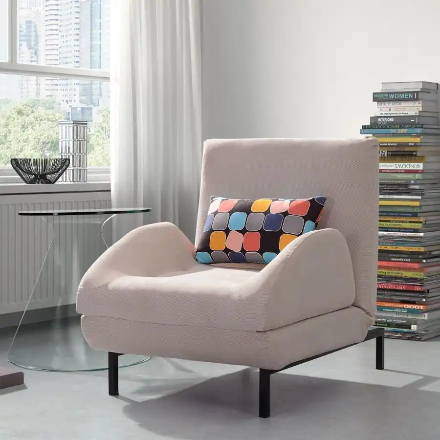 Snoozing In Style – Sleeper Chairs And Sofas With Remarkable Designs