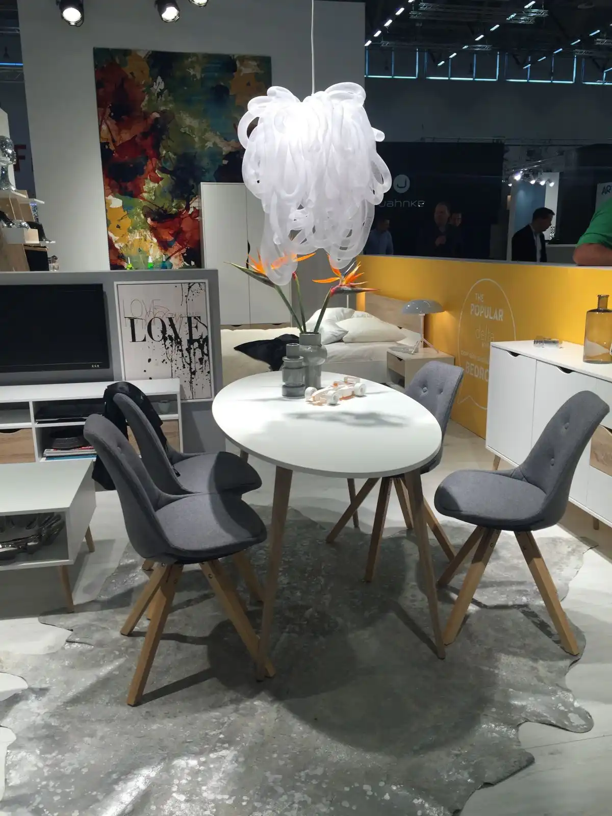contemporary dining seating related to modern homes