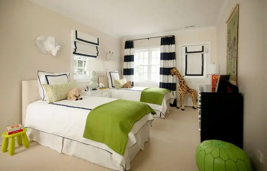 Crisp bold contrast curtains