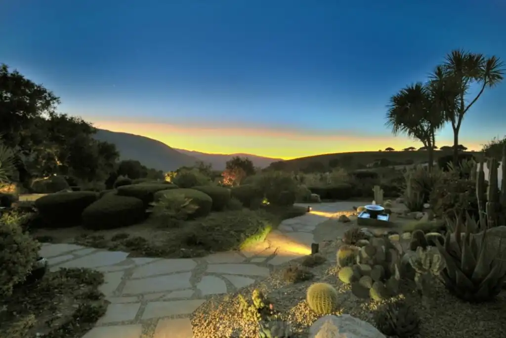 What Is A Desert Landscape?