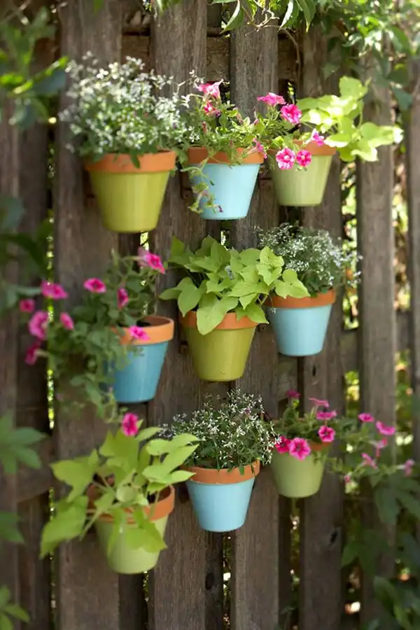 Fresh Design Ideas For Suspended Gardens