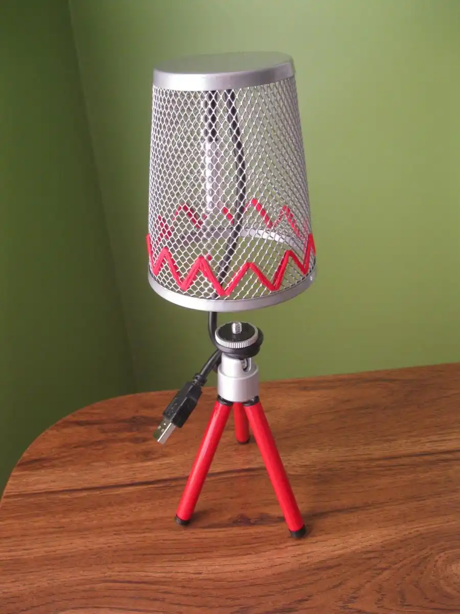 Dorm room desk lamp