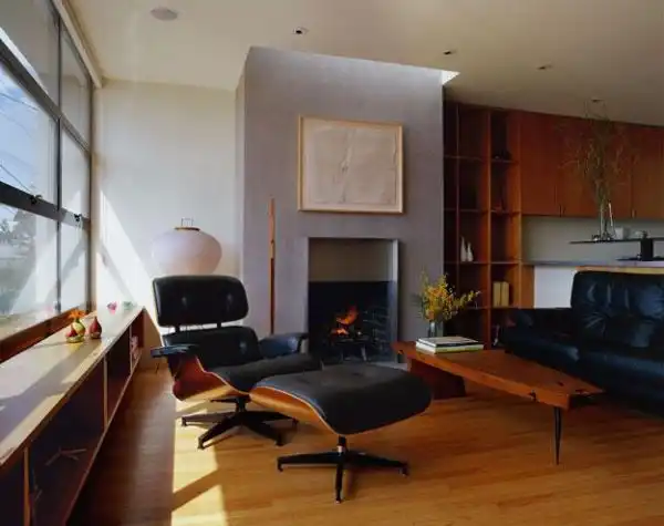 Eames lounge 1