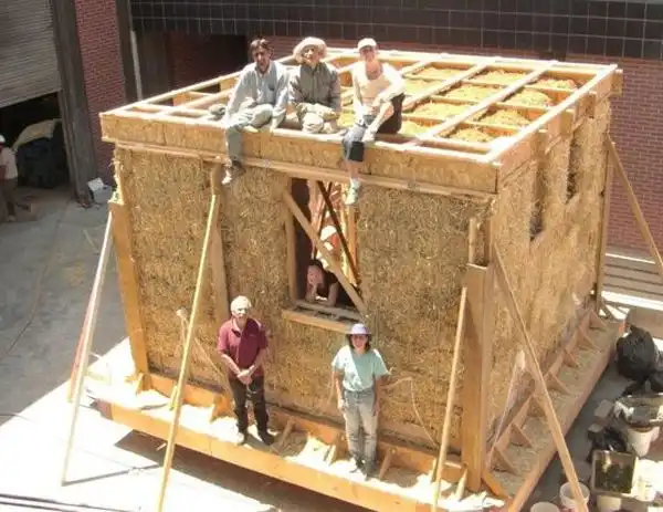 Earthquake resistant homes1
