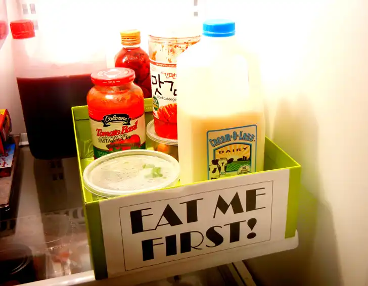 Eat me first box