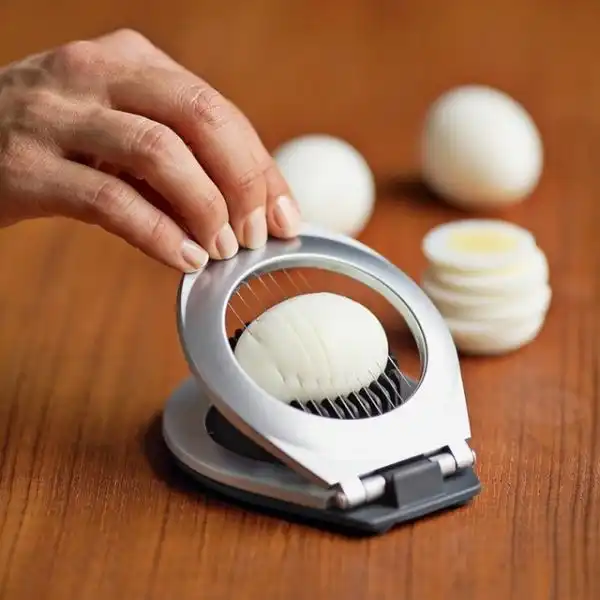 Egg slicer1