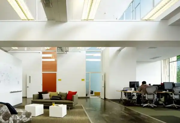 Facebook office4